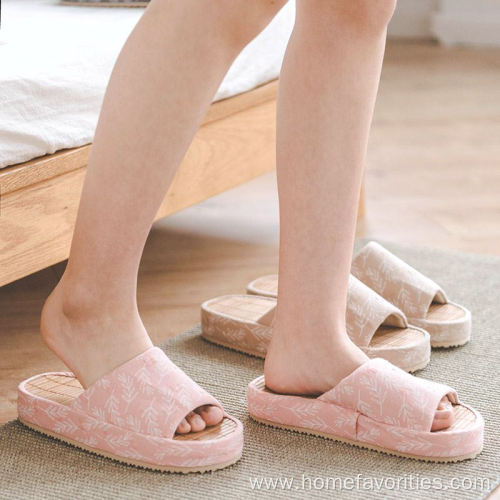 Summer Breathable Thick Bamboo Sole Slippers